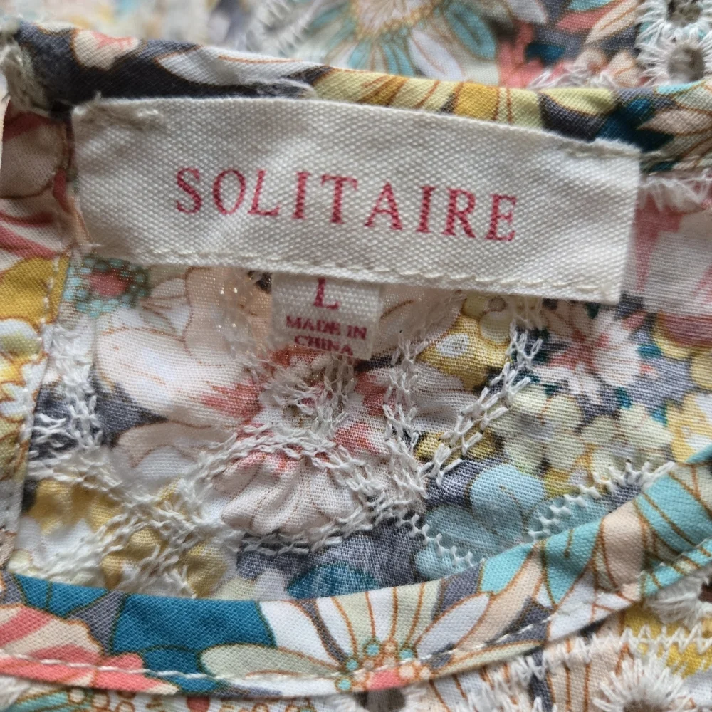🌸 Solitaire by Raviya Floral‎ Eyelet Two-Piece Skirt Set ~ Size M/L